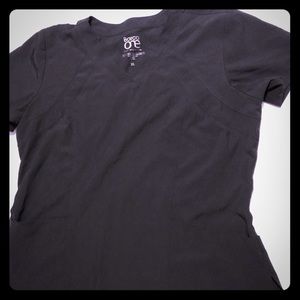 Braco one scrub top